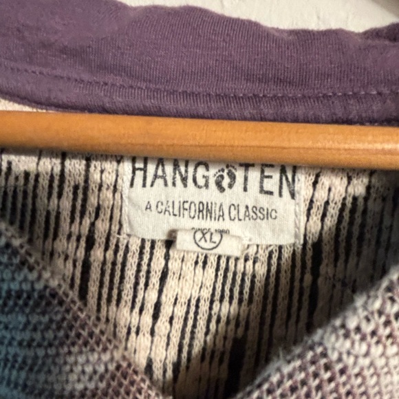 Hang Ten Sweatshirt - Picture 4 of 4